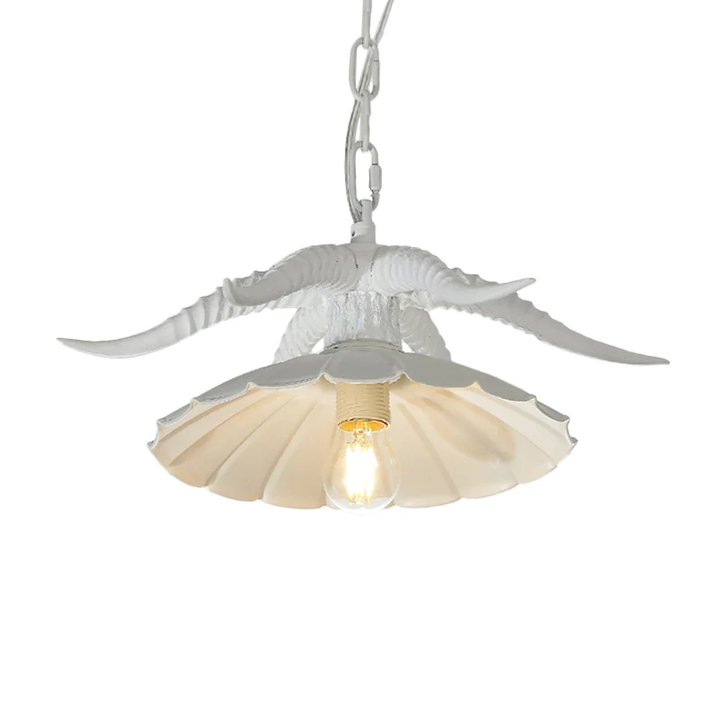 Hars OX Hoorn hanglamp Rustiek restaurant hanglamp met geschulpte kap messing/wit Clearhalo