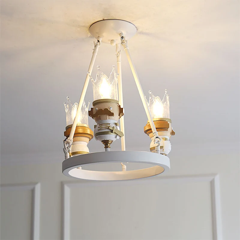 Hars Koning Hanglamp Cartoon 3 Lichten Hangende Kroonluchter Wit voor Kinderslaapkamer Clearhalo