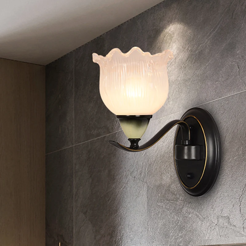 Helder geribbeld glas Bloem Schanslamp Platteland 1/2 Lichten Woonkamer Wandmontage Verlichting zwart Clearhalo