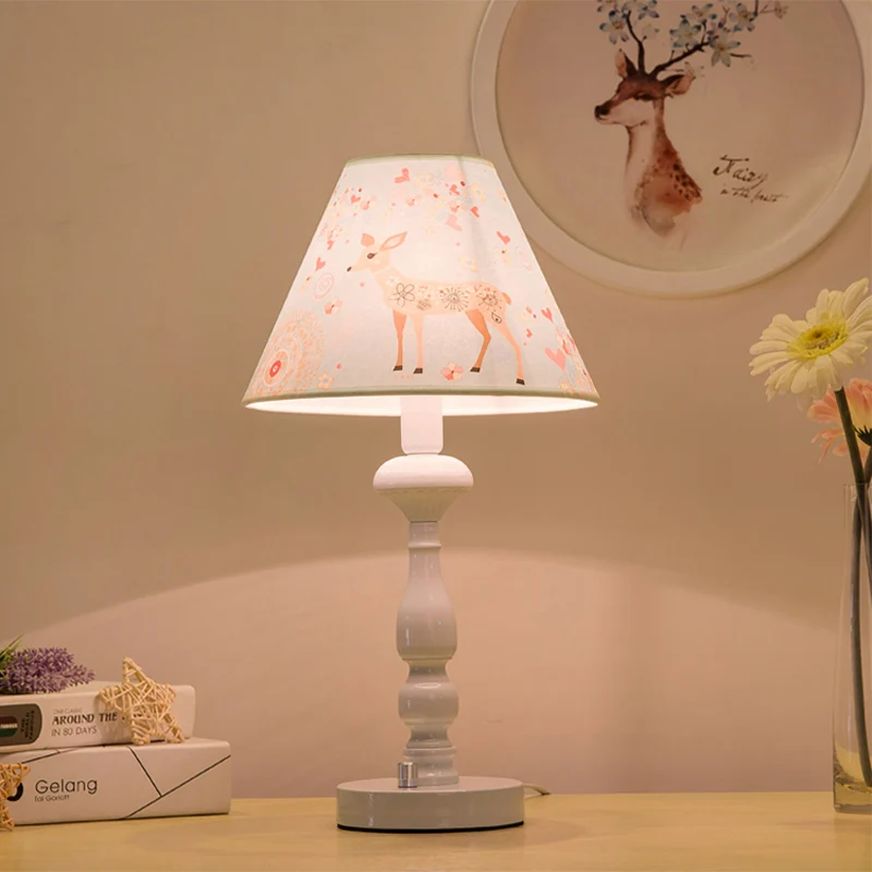 Hemelsblauwe studielamp met taps toelopende schaduw en 1 kop Mooie stoffen leeslamp voor slaapzaal Clearhalo