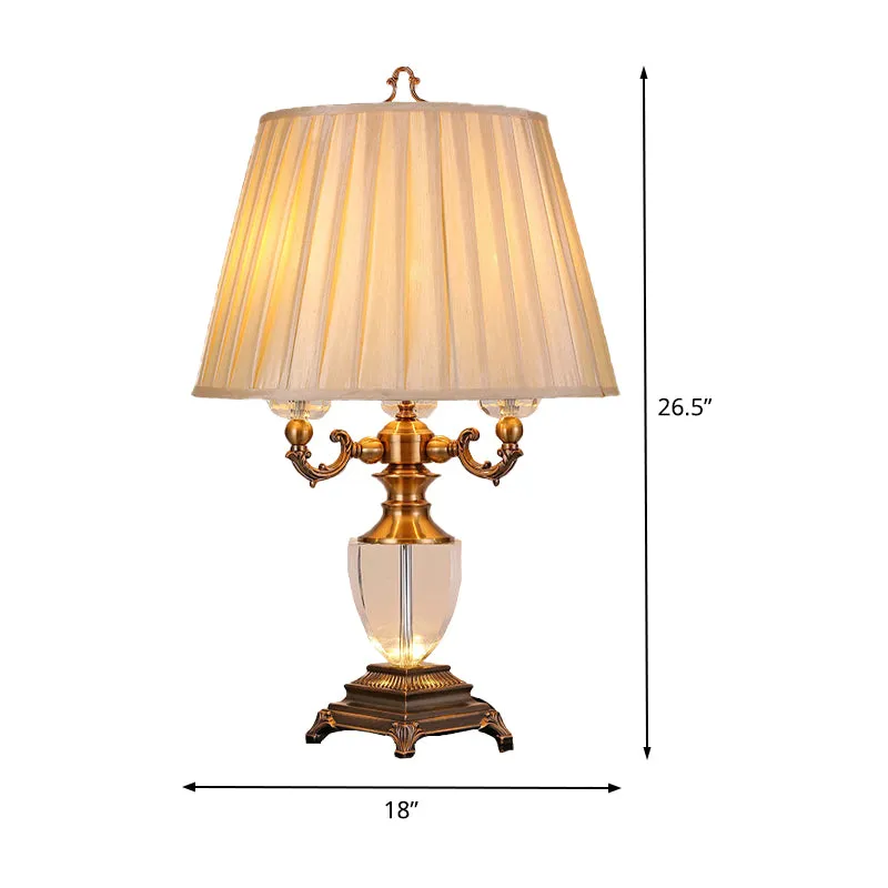 3 hoofden taps toelopende trommel kristallen taaklamp modernisme stoffen leesboeklicht beige Clearhalo