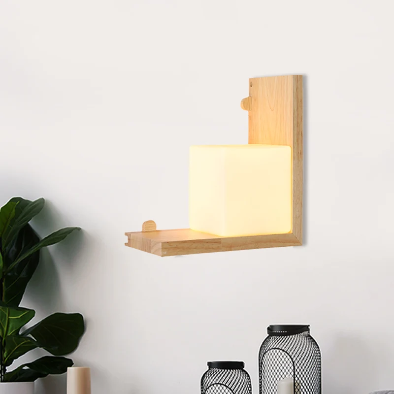 Houten haakse paneelverzonken wandkandelaar Minimalistische LED-beige wandlamp met kubusvormige opalen glazen kap Clearhalo