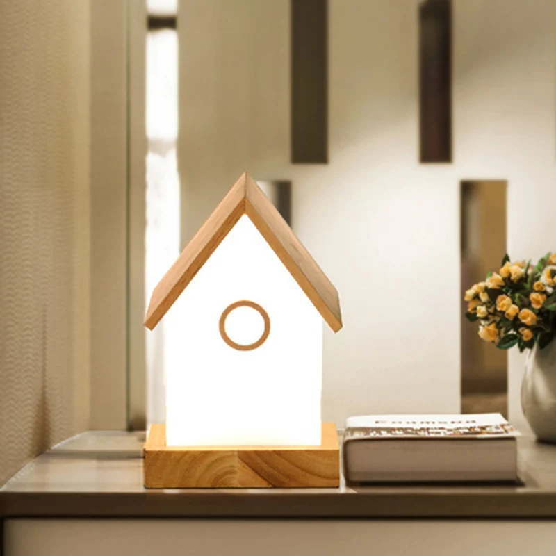 Houten huisvorm nachtkastje licht eigentijds LED beige nachtkastje voor nachtkastje Clearhalo
