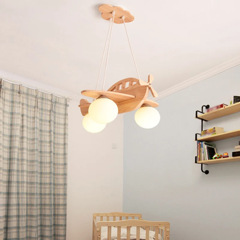 Houten vliegtuigvormige kroonluchter hanglamp eigentijds beige LED-plafondlamp met opaalglazen kap Clearhalo