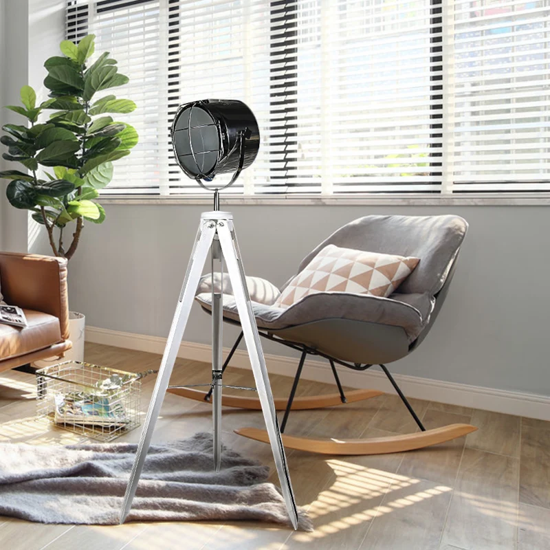 Industriële Loft Tripod Flood Spotlight 1 staande staande lamp van metaal en hout zwart/wit voor studio Clearhalo