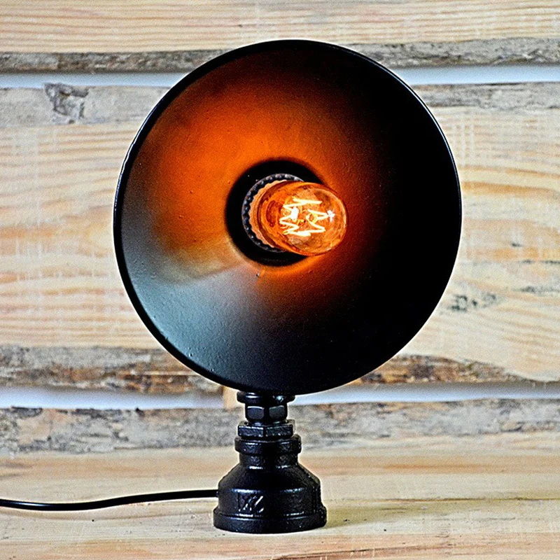 Industriële nachtlamp met uitlopende schaduw, ijzeren tafellamp met 1 lamp zwart met decoratieve rode klep Clearhalo