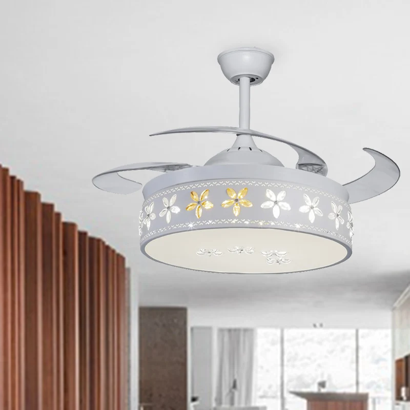 Ingebouwde kristallen bloem LED-plafondventilator, eenvoudige stijl, witte hanglampenset met 4 bladen Clearhalo