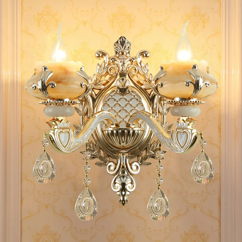 Jade wandmontage licht Traditionele beige bloemgang wandkandelaar met kristallen druppel Clearhalo