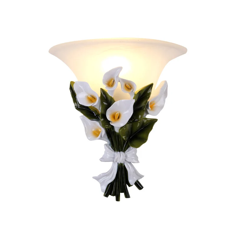 Klassieke bloemwandlamp, 1 lamp, inbouw wandkandelaar van hars met bel, witte glazen kap Clearhalo