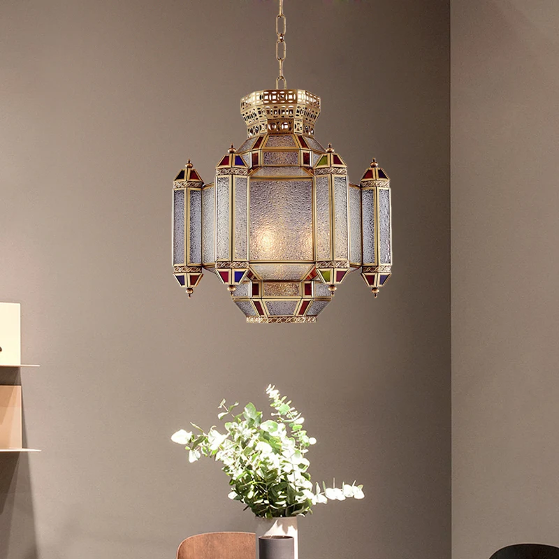 Klassieke lantaarn hanglamp 4-kops matglazen kroonluchter verlichtingsarmatuur messing voor restaurant Clearhalo