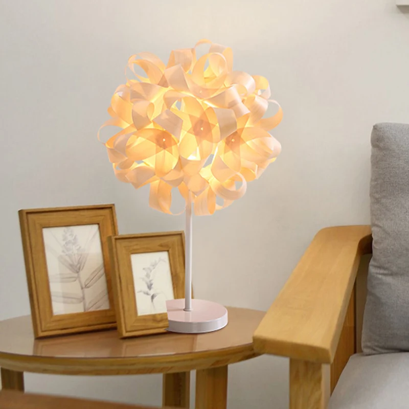 Kleine bureaulamp met 1 hoofd, Aziatisch beige, taakverlichting met bloemenhouten kap Clearhalo