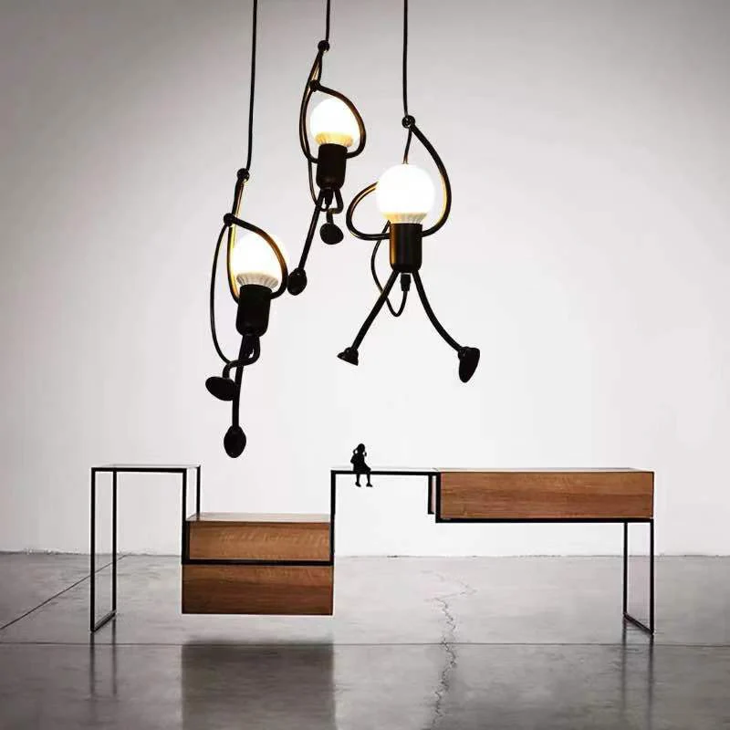 Kleine man hangende plafondlamp artistieke metallic slaapkamerhanger met 1/3 kop zwart Clearhalo