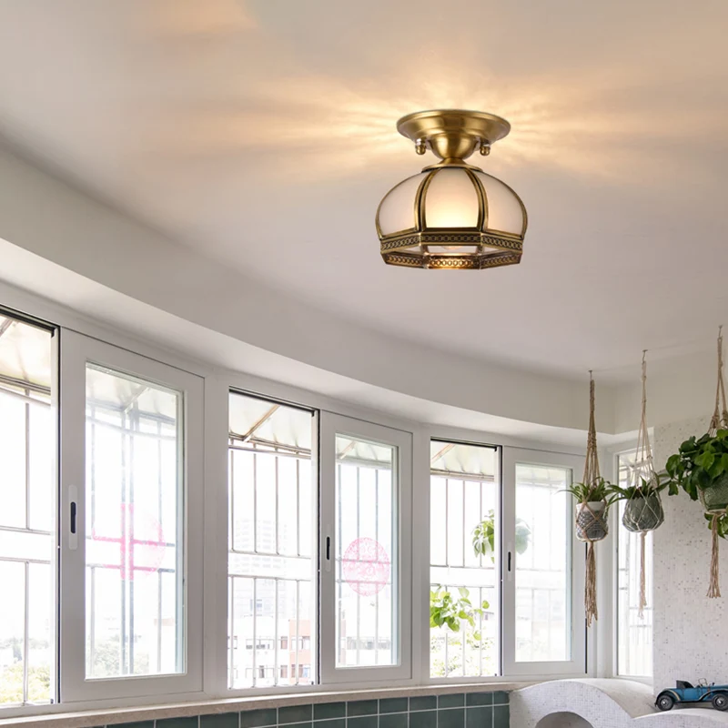 Koepelvormige eetkamer inbouwverlichting Klassiek metallic goud semi-inbouwmontage met opalen glazen kap Clearhalo