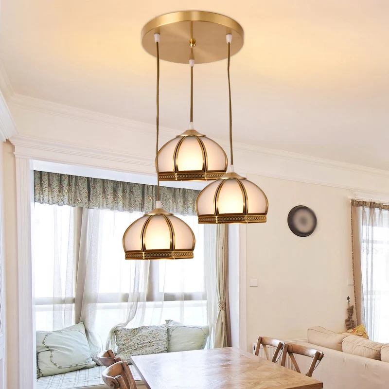 Koepelvormige eetkamer inbouwverlichting Klassiek metallic goud semi-inbouwmontage met opalen glazen kap Clearhalo