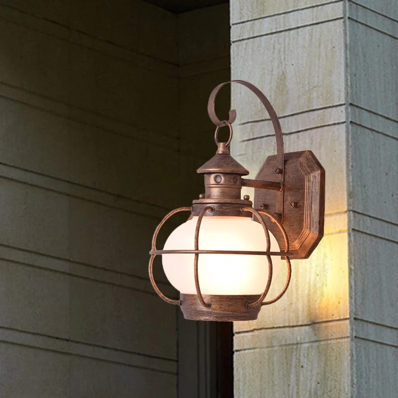 Koffie/Bronzen Lantaarn Wandlamp Retro Wit/Helder Glas 1 Kops Buiten Wandverlichting met Draadkooi Clearhalo