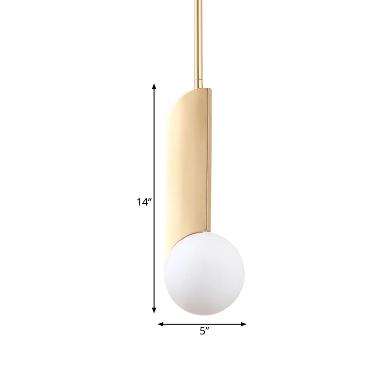 Koloniale bolvormige plafondhanglamp 1 lamp ivoorkleurige glazen ophangverlichting goud voor woonkamer Clearhalo