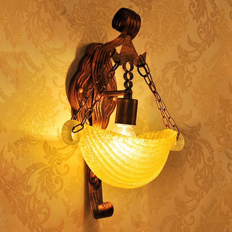 Komvormige schanslamp Vintage stijlvol amberglas 1 lichts verweerde koperen wandlamp voor slaapkamer Clearhalo