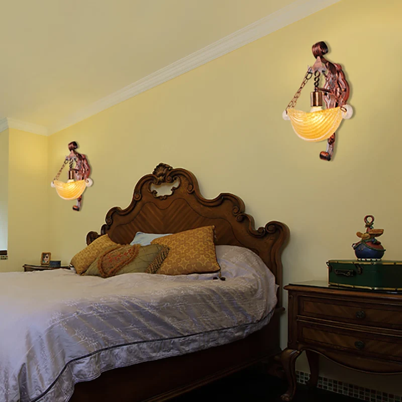 Komvormige schanslamp Vintage stijlvol amberglas 1 lichts verweerde koperen wandlamp voor slaapkamer Clearhalo