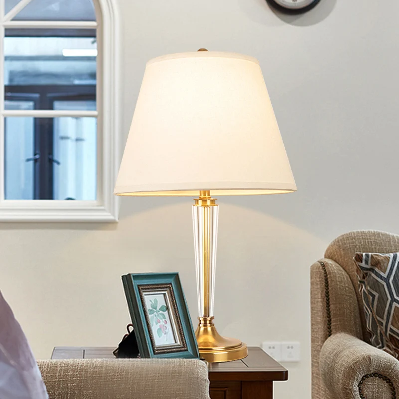 1 kop woonkamer tafellamp moderne witte kleine bureaulamp met brede uitlopende stoffen kap Clearhalo