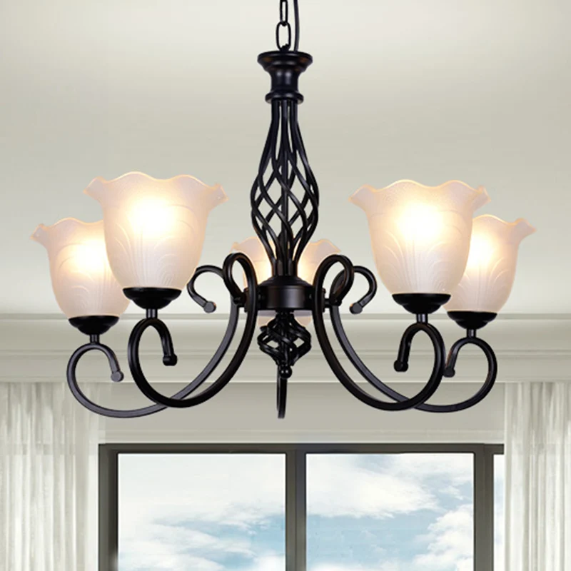 Kroonluchter met ruches, glazen bloemenkap, klassieke woonkamerhanglamp met scrollarm Clearhalo