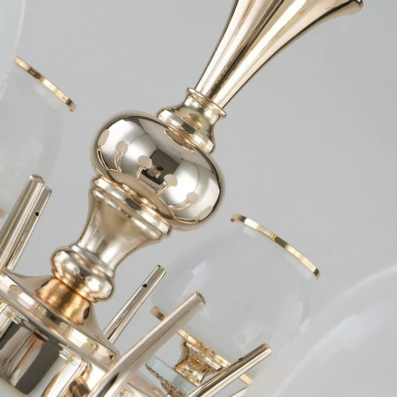 Kroonluchterlamp met gouden afwerking, minimalistisch taps toelopend wit glas, hanglamp voor zitkamer Clearhalo