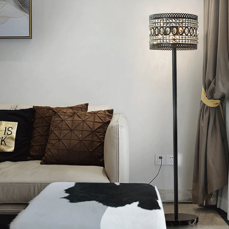 1 lamp woonkamer vloerstandaard lichte moderne zwarte vloerlamp met trommelkristallen ingelegde kap Clearhalo