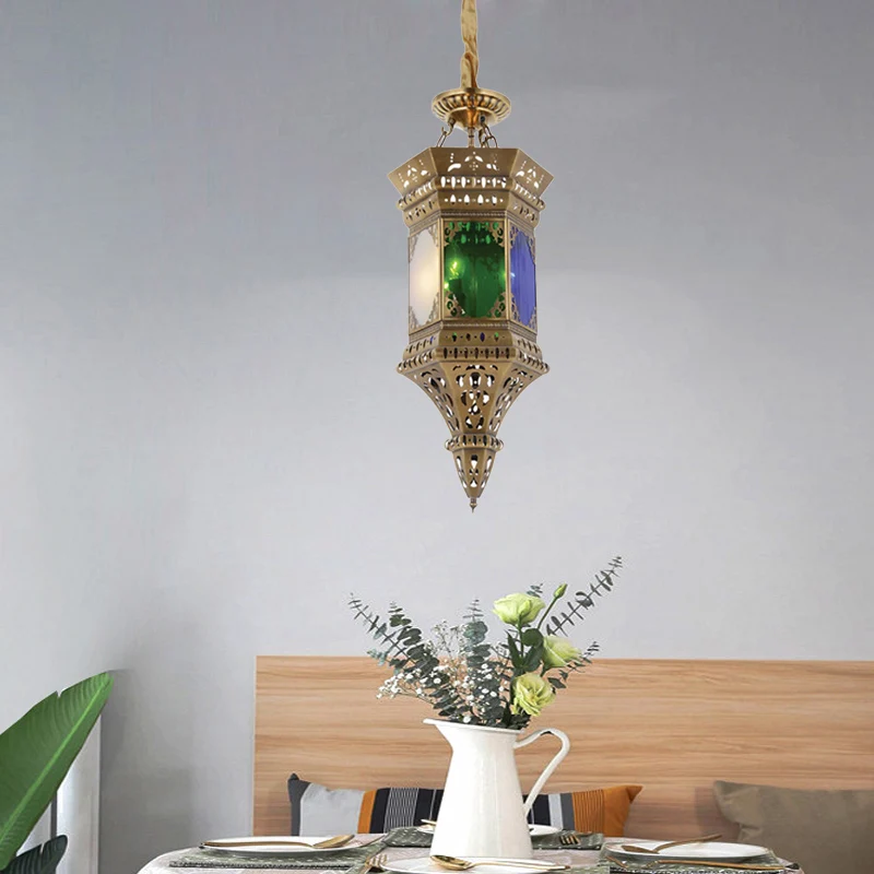 Lantaarn slaapkamer plafondkroonluchter Arabisch metaal 3 koppen messing hangende hanglamp met matglazen kap Clearhalo