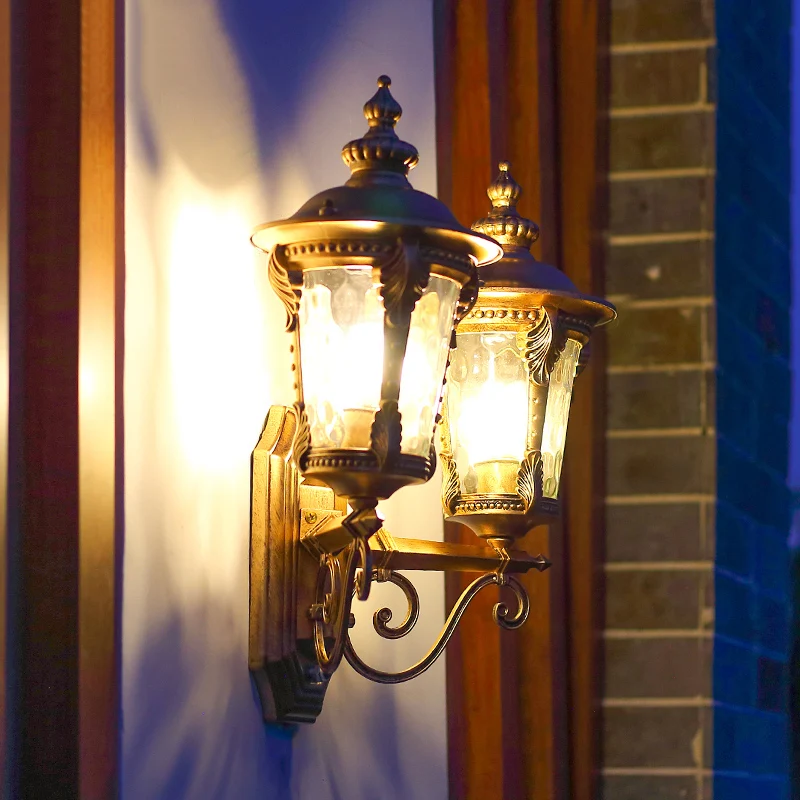 Lantaarnvormige, helder kuiltje glazen wandverlichting Cottage-stijl 2-hoofds binnenmuur hanglamp brons Clearhalo