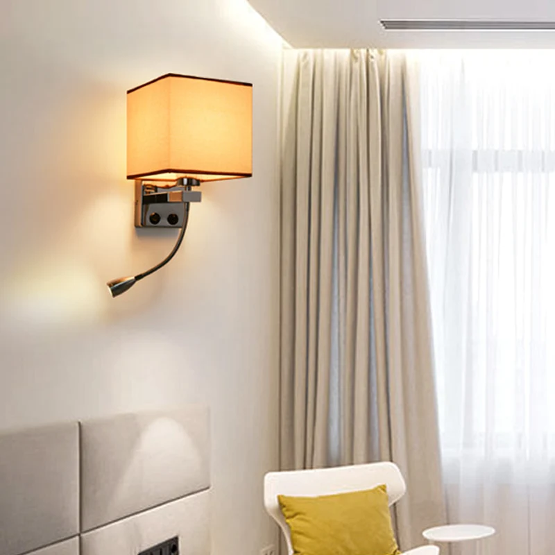 1 lichte stoffen wandkandelaar, eenvoudige stijl, beige/koffie, kubieke slaapkamer, wandmontagelamp Clearhalo