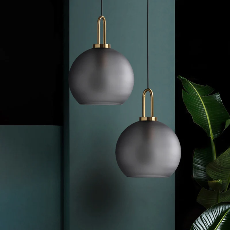 1 lichte woonkamer hanglamp met globe helder/rokerig glazen kap moderne messing hanglampset, 8"/10"/12" breed Clearhalo
