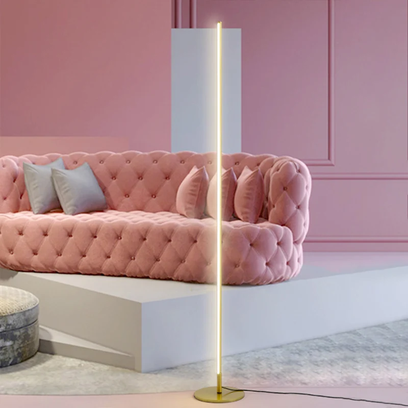 Lineaire staande lamp minimalistische metallic LED gouden vloerverlichting voor slaapkamer warm/wit licht Clearhalo