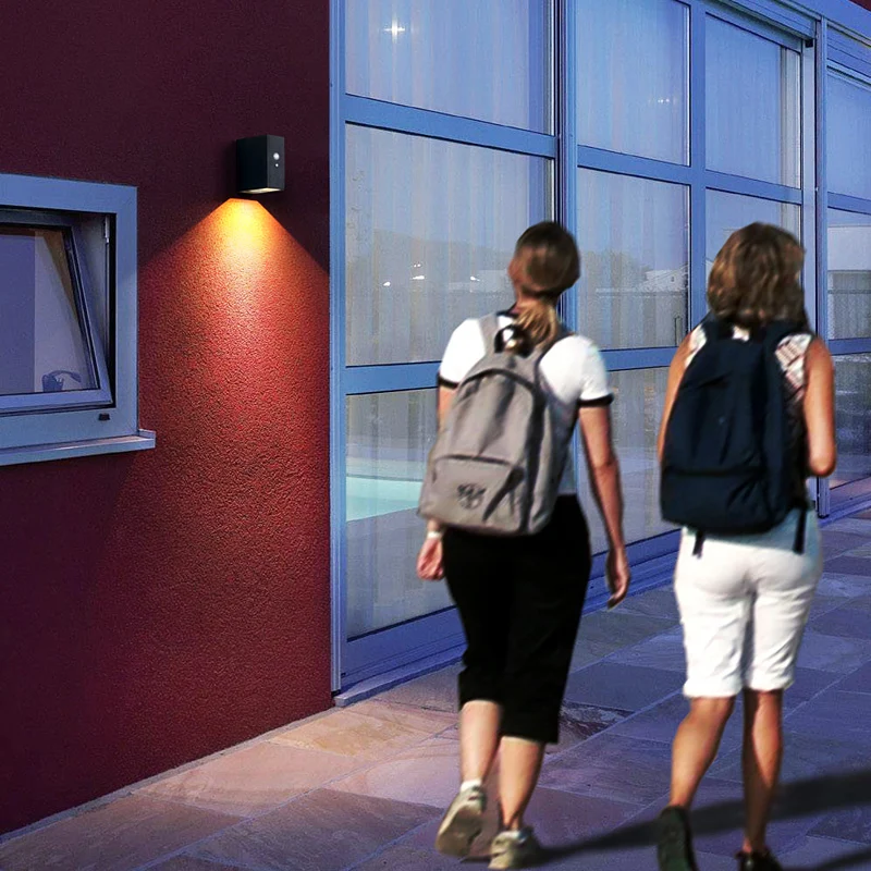 Matzwart blok zonne-wandlamp Eenvoudige aluminium LED-wandlamp schans voor voordeur Clearhalo