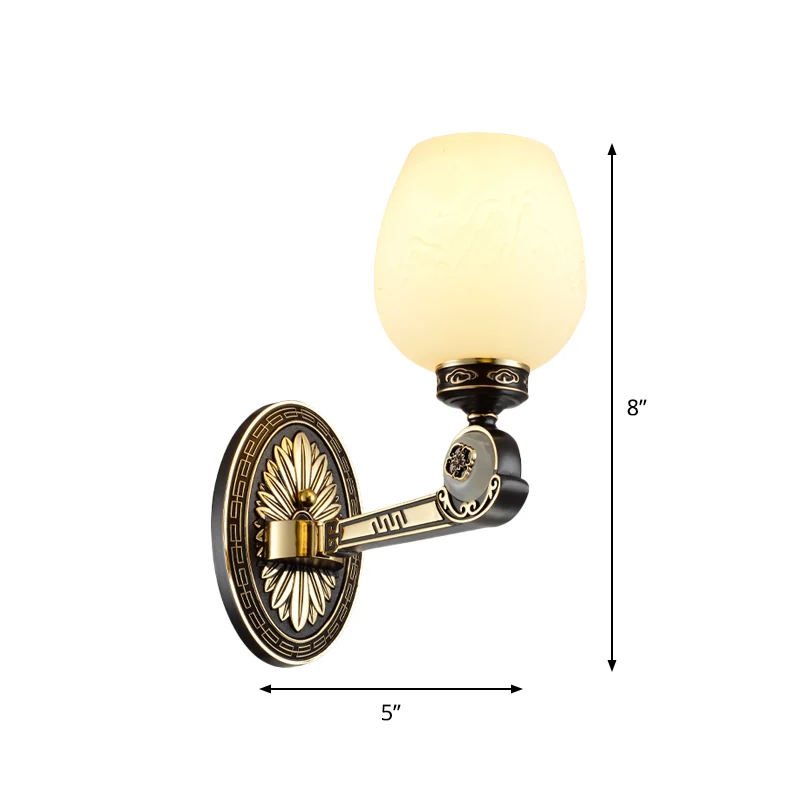 Melkachtig glas snijwerk ovale schans vintage 1 licht woonkamer wandverlichting armatuur zwart en goud Clearhalo
