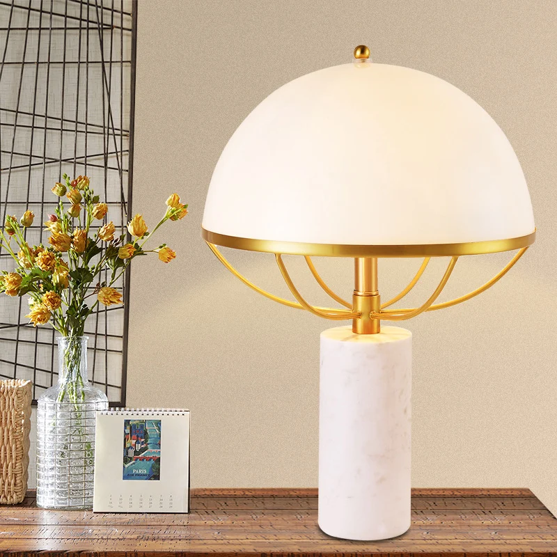 Melkglazen halve bol nachtlamp Designer 2-lichts wit en messing tafellamp met marmeren voetstuk Clearhalo