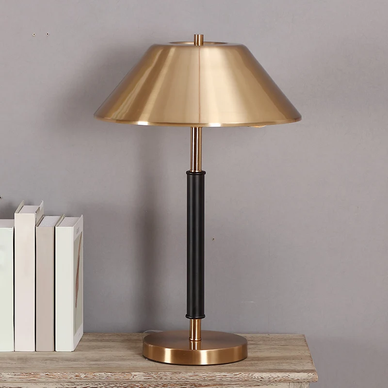 Messing afgeknotte kegel nachtlamp postmoderne 2-lichts metalen tafellamp voor slaapkamer Clearhalo