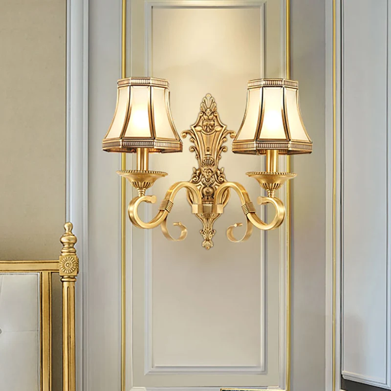 Messing kegel wandlamp traditionalistisch metaal 1/2 lichts slaapkamer wandmontage verlichting met afgeschuind glazen pane...