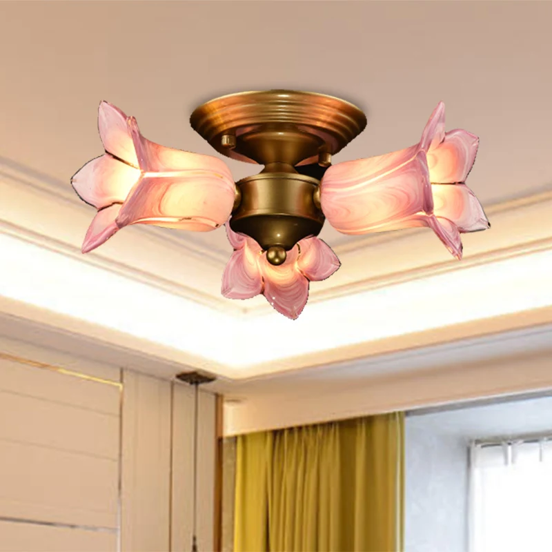 Metaal Messing Plafondlamp Lelie/Tulp 3 Hoofden Romantische Pastorale LED Semi Mount Verlichting voor Woonkamer Clearhalo