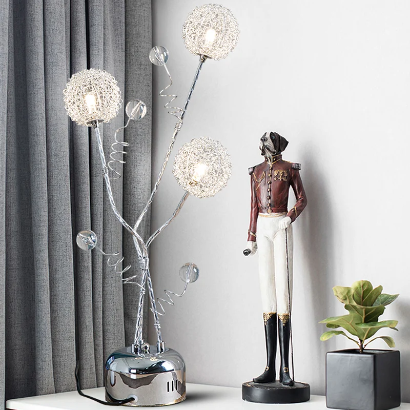 Metaal Zilver Bureaulamp Vertakkend LED Art Decor Nachtkastje Licht met Paardebloem en Modo Detail Clearhalo