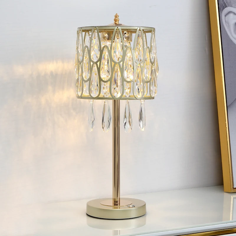 Metaal Zwart/Goud/Champagne Nachtkastje Lamp Drum Schaduw 1 Kop Hedendaagse Tafellamp met Kristallen Regendruppels Ingeleg...