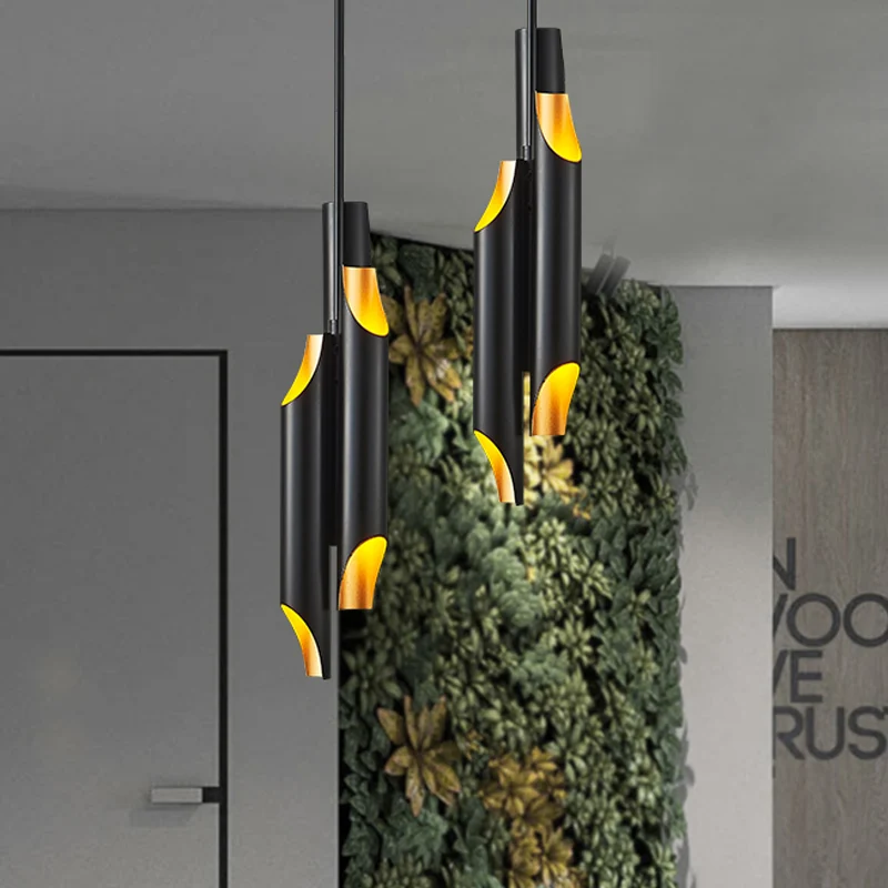 Metalen afgeschuinde buiskroonluchterverlichting Moderne 6-lichts LED-plafondhanglamp zwart en binnengoud Clearhalo
