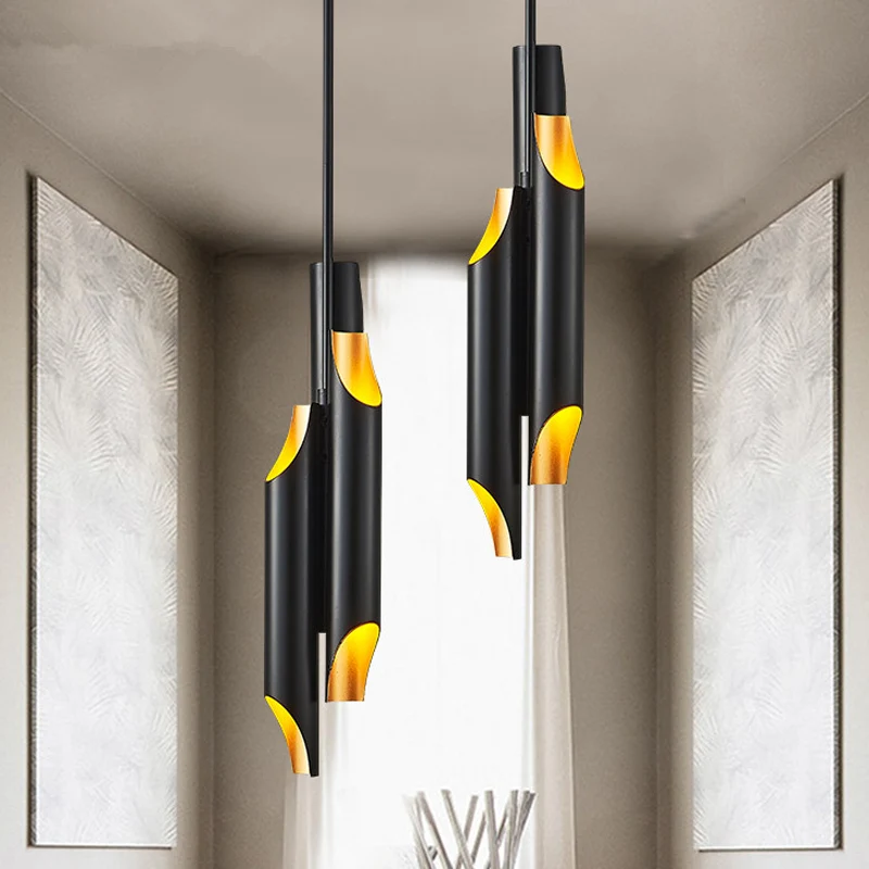 Metalen afgeschuinde buiskroonluchterverlichting Moderne 6-lichts LED-plafondhanglamp zwart en binnengoud Clearhalo
