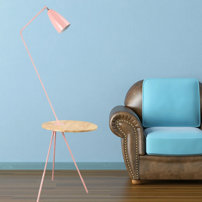 Metalen langwerpige vloerleeslamp Eenvoudig 1 lamp Zwart/roze/geel Statief Vloerstaande verlichting met plank voor woonkam...