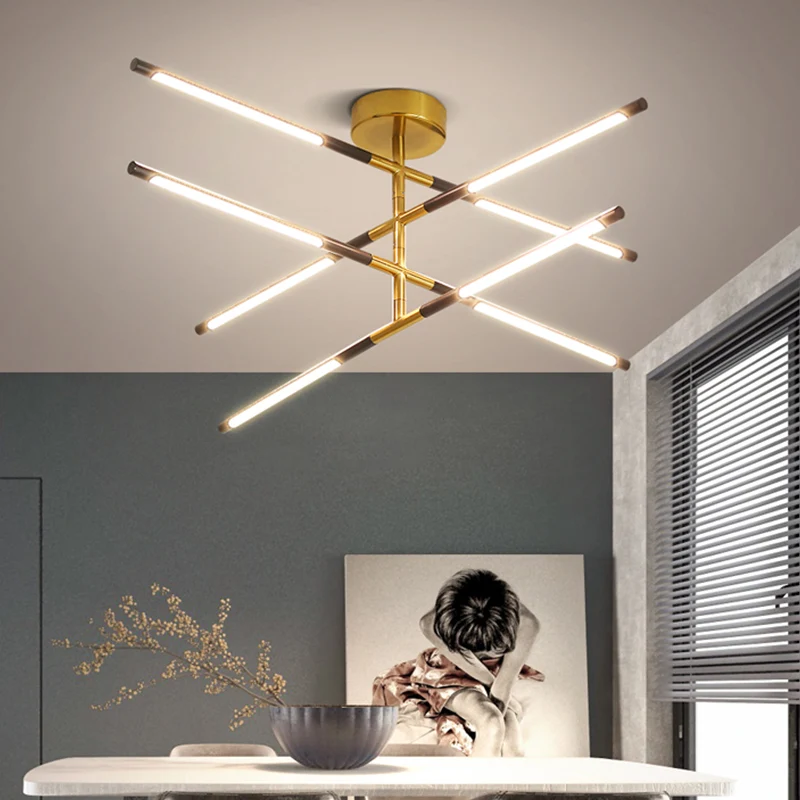 Metalen lineaire plafondkroonluchter moderne stijl 8-kops ophanghanger zwart en goud Clearhalo