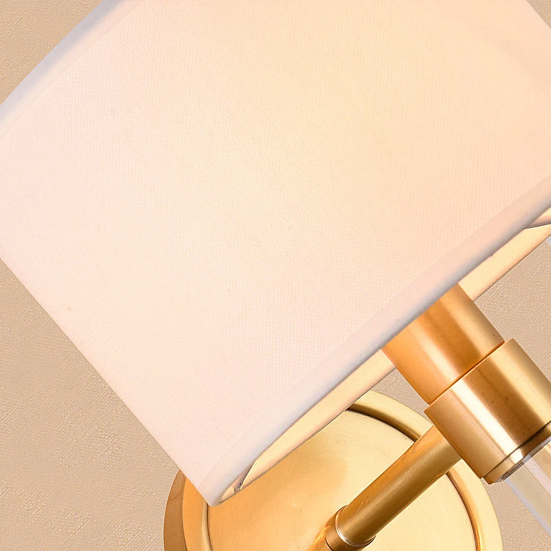 Metalen messing wandlamp Drum 1-lichts vintage wandlamp met witte stoffen kap voor studeerkamer Clearhalo