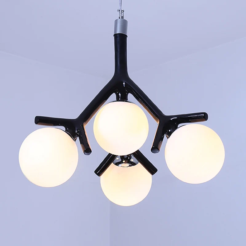 Metalen tak hanglamp met bolschaduw kinderslaapkamer 4 hoofden moderne kroonluchter Clearhalo