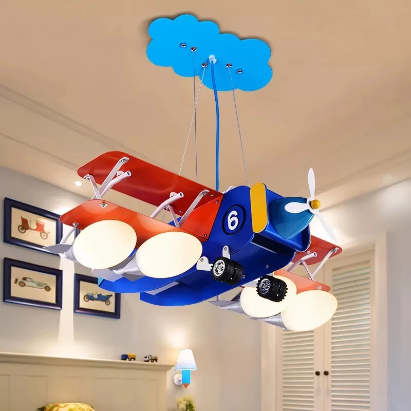 Metalen vliegtuigkroonluchter Vier lichten Moderne stijl plafondhanger blauw voor de kleuterschool Clearhalo