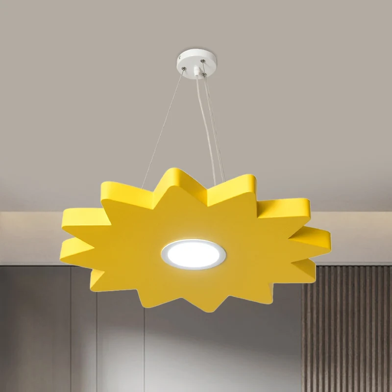 Metalen zon/ster/maan plafondlamp kinderstijl LED-hangende kroonluchter geel/oranje/blauw voor speelkamer Clearhalo
