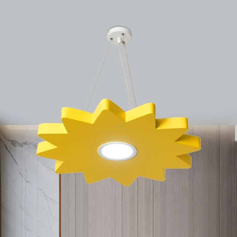 Metalen zon/ster/maan plafondlamp kinderstijl LED-hangende kroonluchter geel/oranje/blauw voor speelkamer Clearhalo