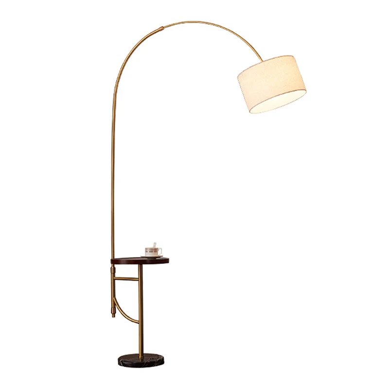Metallic gebogen vloerverlichting Minimalisme 1 kops woonkamer staande vloerlamp met trommelstof kap goud Clearhalo
