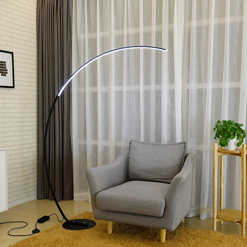Minimalistische Bow-vloerverlichting Metallic woonkamer LED-leesvloerlamp zwart/beige Clearhalo